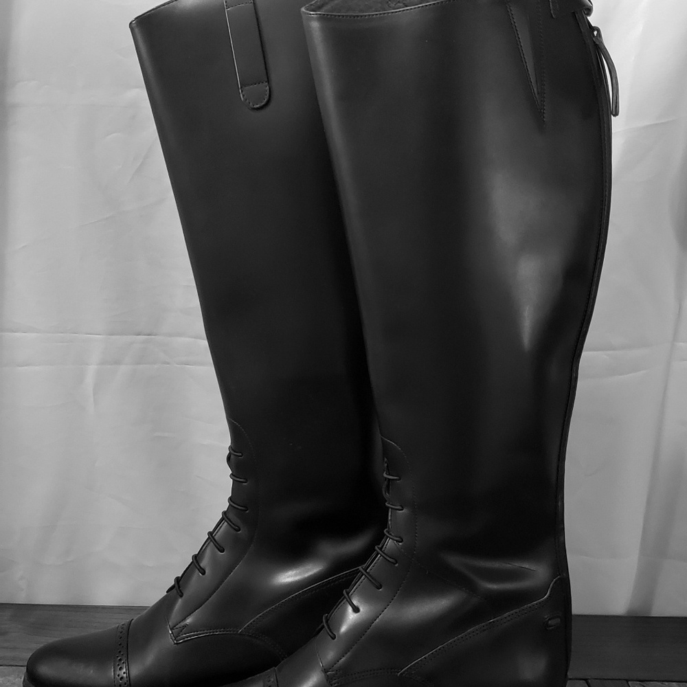 Ovation field boots